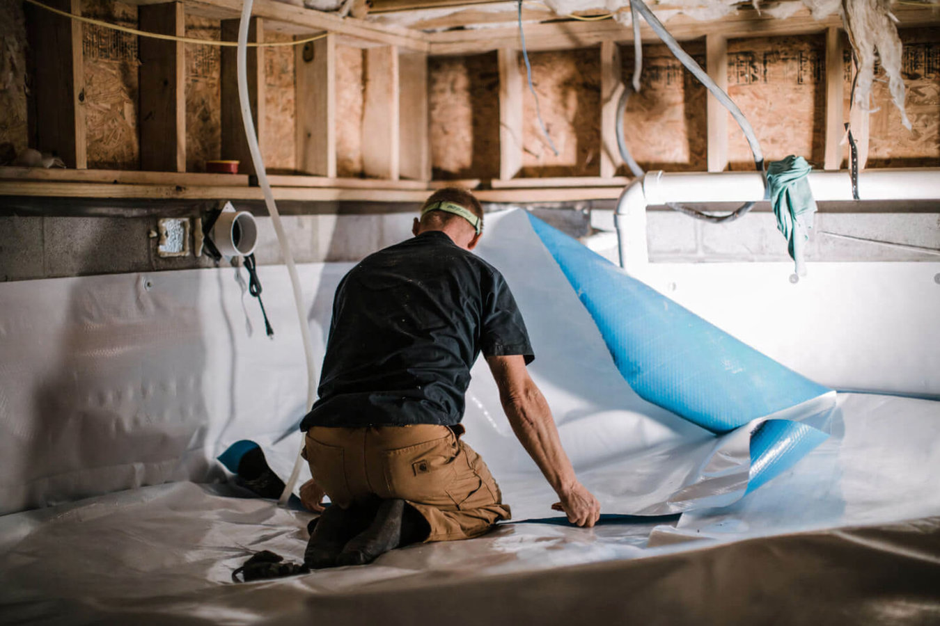Crawl space vapor barrier in Cedar City, UT